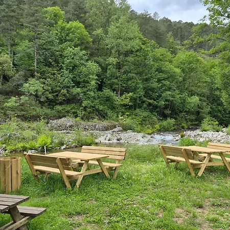 Les Galets De Luech Campsite Genolhac